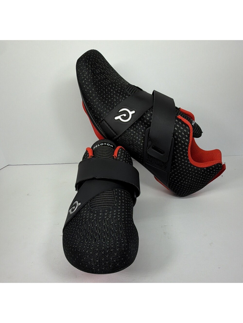 Peloton Altos Cycling Shoes Black/Red US Size 5.5 men 7 women  3-Bolt Clip-In.